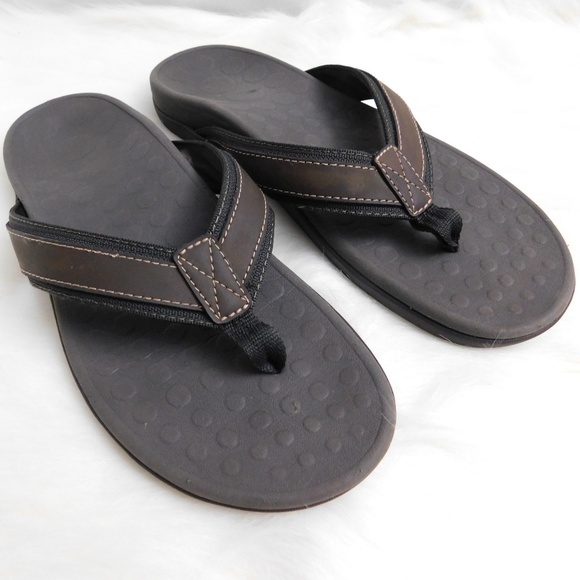 vionic sandals size 12